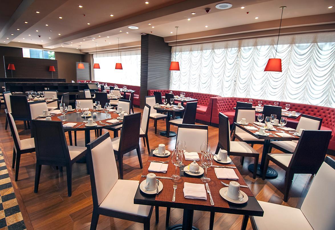 Doubletree By Hilton Parque 93 Bogotá